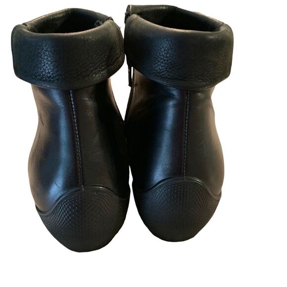 ECCO SCULPTURED 45 WOMEN'S ANKLE BOOT IN BLACK - Picture 9 of 11